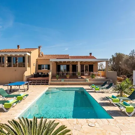 Ferienhaus Mit Privatpool Fuer 6 Personen Ca 140 Qm In Cala'n Blanes, Menorca Westkueste Von Menorca *