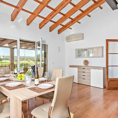 Ferienhaus Mit Privatpool Fuer 6 Personen Ca 140 Qm In Cala'n Blanes, Menorca Westkueste Von Menorca Holiday home *